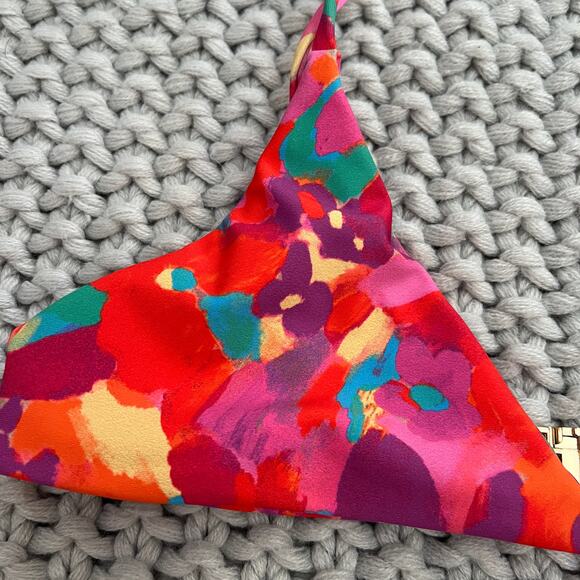 Skatie• ‘Gisele’ Bikini Top in ACAI - Picture 8 of 13